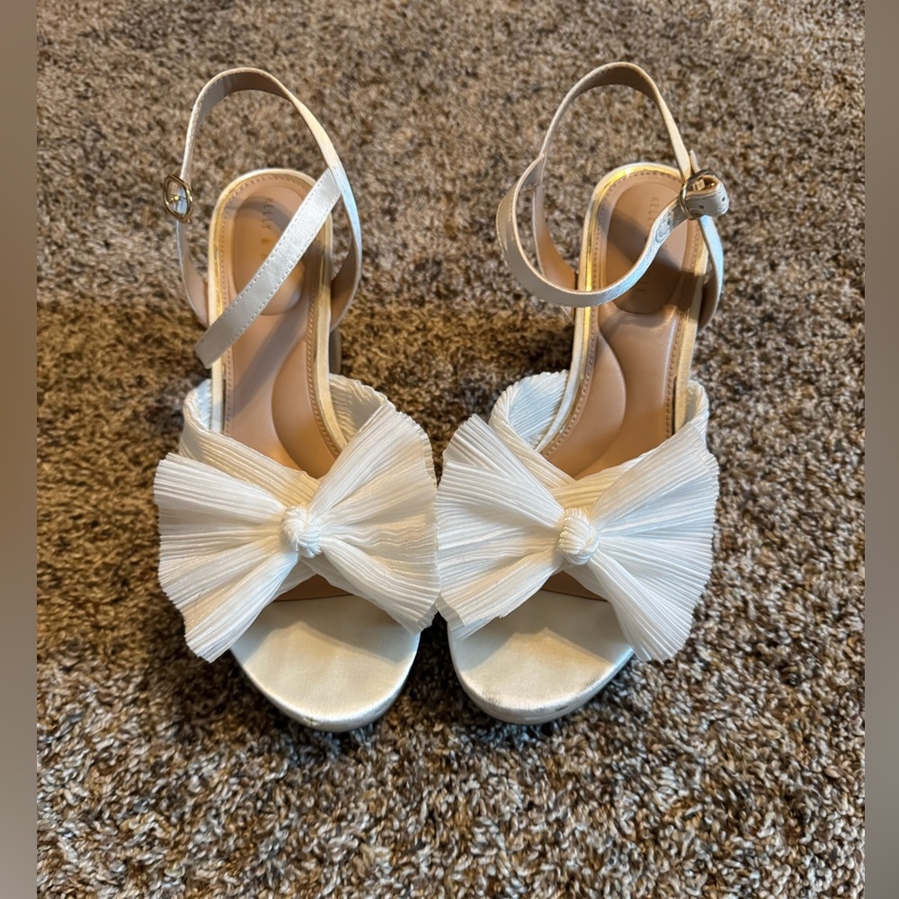 Elegant White Bow Women's Heels
